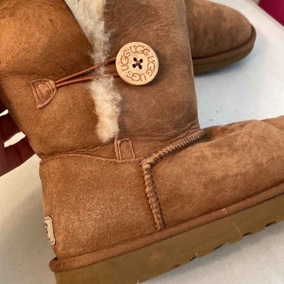 UGG booties - Picture 2 of 16